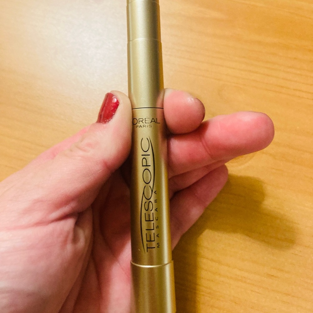 New 🌟 Loreal Telescopic Black Mascara